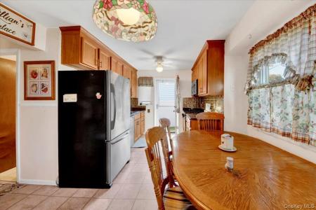 75 Capt Shankey Drive, Garnerville, Nueva York 10923, Estados Unidos