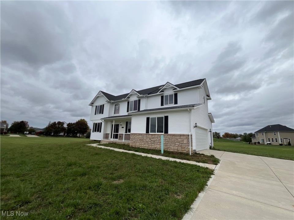 548 William Street, LaGrange, 俄亥俄州 44050, 美国