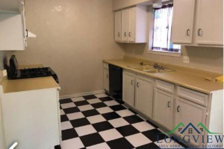 2606 Cedarcrest, Marshall, Техас 75670, Соединенные Штаты