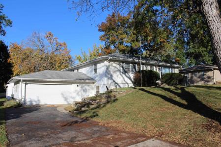 330 N Francis Street, Cedar Falls, Iowa 50613, USA