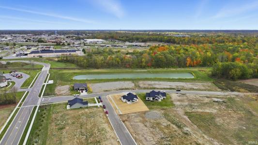 507 Caribou Crossing, Auburn, Indiana 46706