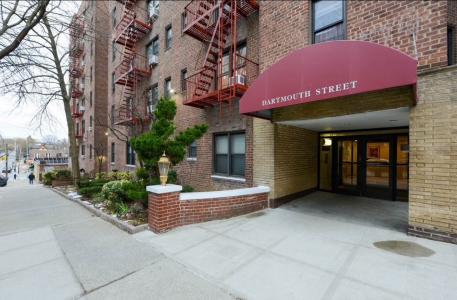 67-30 Dartmouth St #7S, Forest Hills, ניו יורק 11375, ארצות הברית של אמריקה