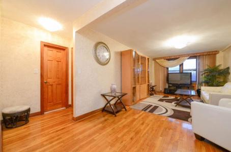 67-30 Dartmouth St #7S, Forest Hills, ניו יורק 11375, ארצות הברית של אמריקה