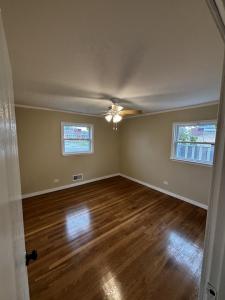 7722 W 81st Place, Bridgeview, Illinois 60455