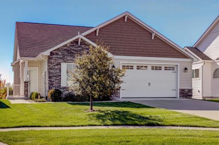 481 Bella Vista Court, Huxley, Iowa 50124, États-Unis