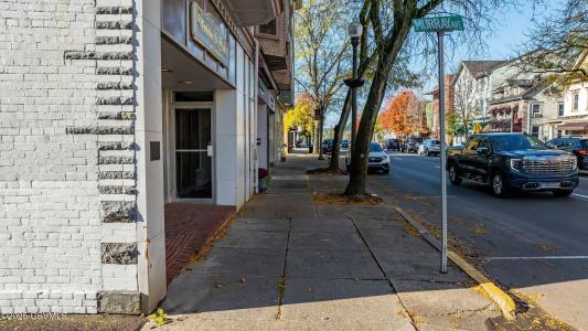128 W Main Street, Bloomsburg, Пенсильвания 17815, Соединенные Штаты