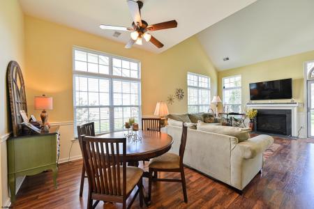 40 Vender Ln, Mays Landing, New Jersey 08330