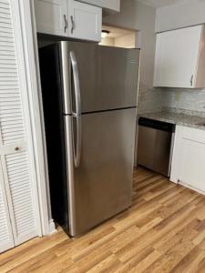 6014 Indrio Road , F2, Fort Pierce, פלורידה 34951, ארצות הברית של אמריקה