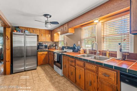 3020 Shafto Road, Tinton Falls, 紐澤西州 07753, 美國