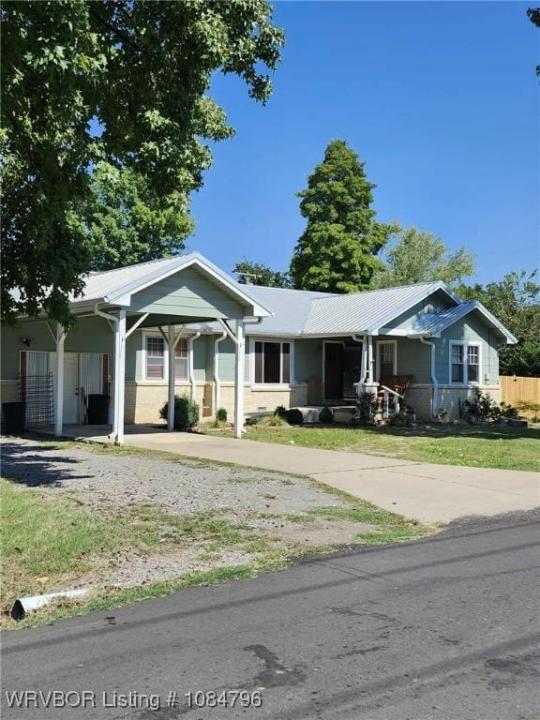 301 Wilson Avenue, Poteau, Oklahoma 74953, Stati Uniti