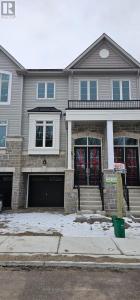 27 LYALL STOKES CIRCLE, East Gwillimbury (mt Albert), Ontario L0G 1M0, Canada