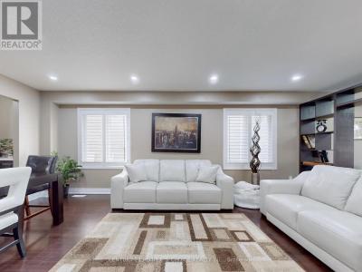 230 EDENBROOK HILL DRIVE, Brampton (fletcher's Meadow), Ontario L7A 2W7, Canadá