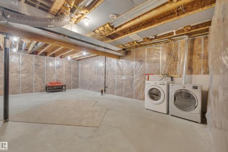 21219 94 AVENUE NW, Edmonton, Alberta T5T 4E6, Canada