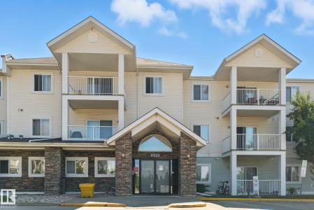 9525 162 AVENUE NW, Edmonton, Alberta T5Z 3V2, Canada