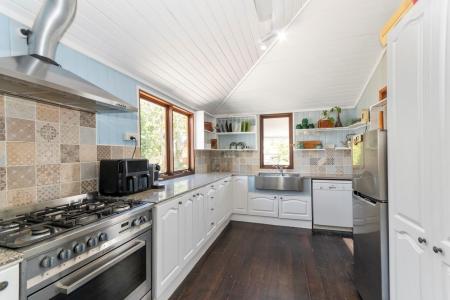 62 Ross River Road, Mundingburra, QLD 4812, Australia