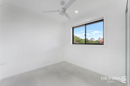 42a Swan Circuit, Green Valley, NSW 2168, 澳大利亚