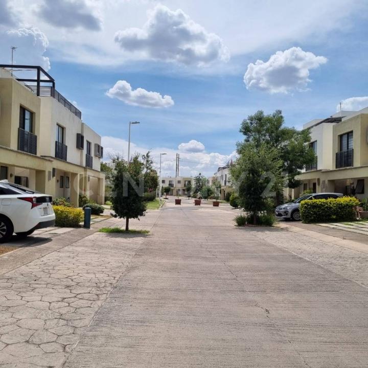 Ave. Adamar 548 int. 80,, Tlajomulco De Zúñiga, Jalisco 45646, Messico