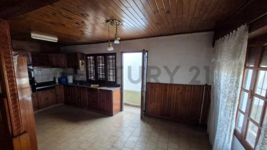 El Chocón 717, 內烏肯, 內烏肯 8300, 阿根廷