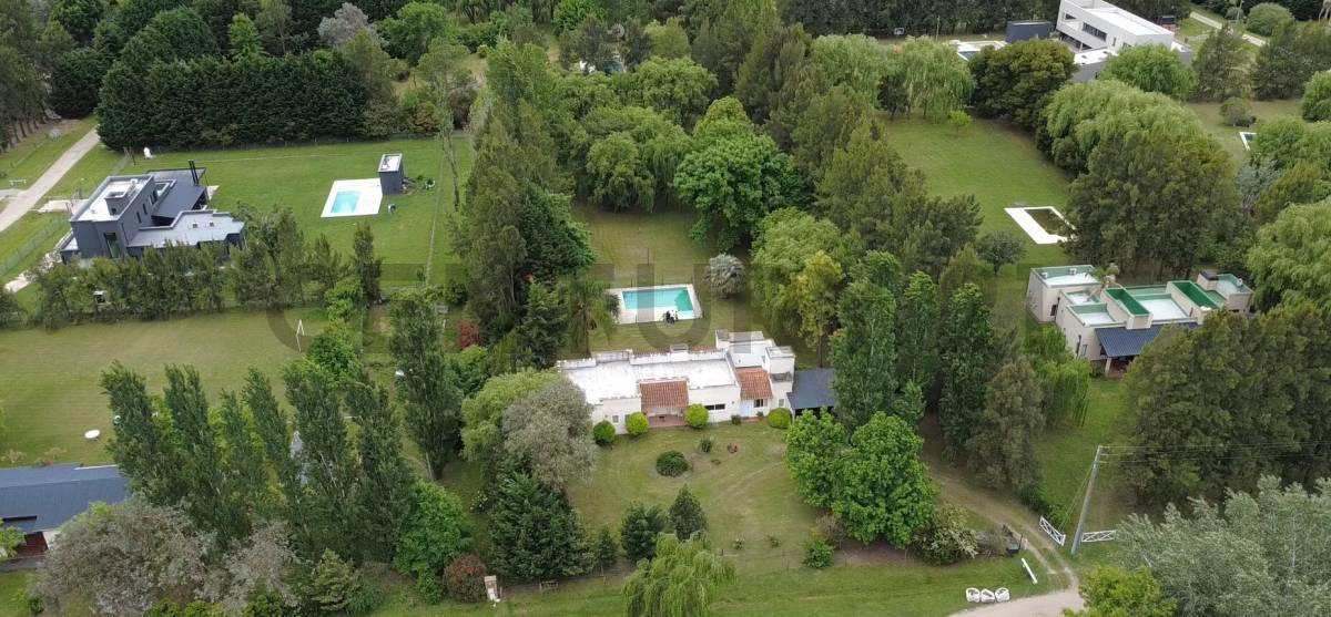 Av. Valeria de Crotto S/N , Cañuelas, GBA Sur 00001, Argentina