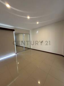 EDIFICIO TORRE SUANT ISUTO , Norte, Santa Cruz 00001, Bolivia