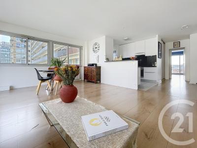 Puteaux, Île-de-France 92800, France