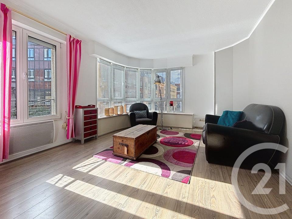 Lille, North Calais 59800, Pháp