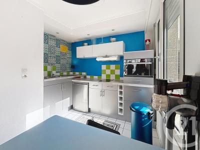 Lille, North Calais 59800, Pháp