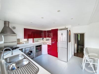 Nogent Sur Marne, Île-de-France 94130, Pháp