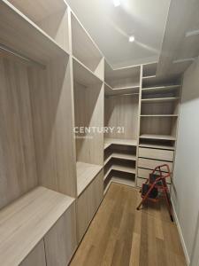 Dunajska cesta, Ljubljana, Osrednjeslovenska 1113, Slovenia