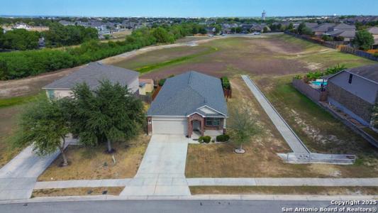 851 Highland, New Braunfels, Texas 78130, USA