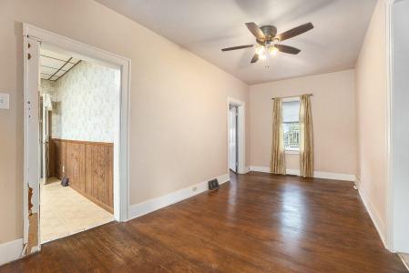 112 E Warren Street, Michigan City, 印第安纳州 46360, 美国