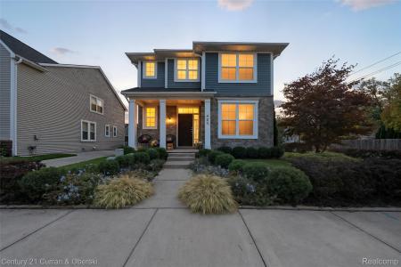 408 College Street, Ferndale, Michigan 48220, USA