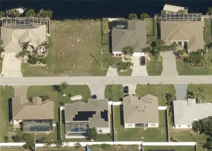 1709 SW 43rd Terrace, Cape Coral, Floride 33914, États-Unis
