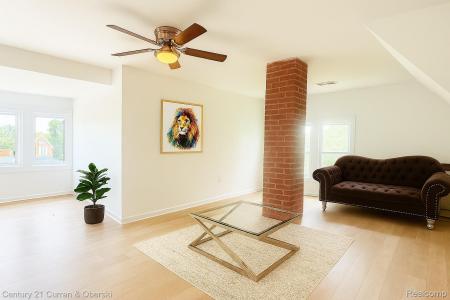 900 E Grand Boulevard, Detroit, Michigan 48207, Stati Uniti