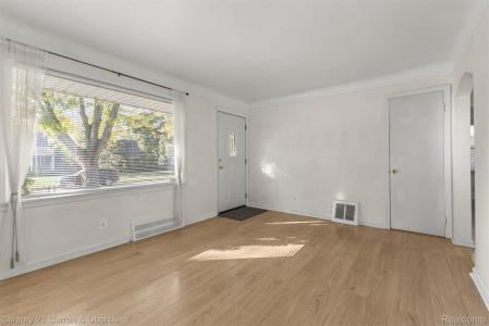 1568 Brest Avenue, Lincoln Park, Michigan 48146