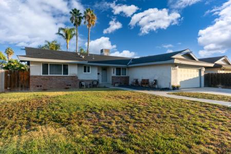 1062 Madison Avenue, Los Banos, Califórnia 93635, Estados Unidos