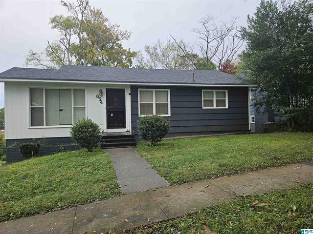 654 Maple Street, Fairfield, Alabama 35064, Estados Unidos