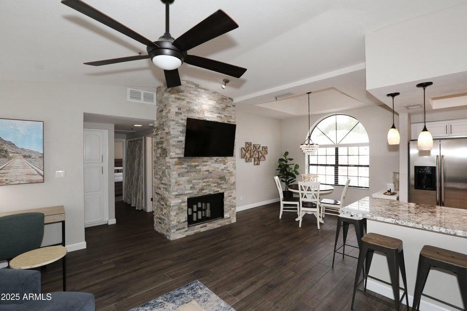 8300 East Vía de Ventura, 2024, Scottsdale, 亚利桑纳州 85258, 美国