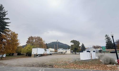 120 S. 2nd Ave, Ione, Waszyngton 99139, USA