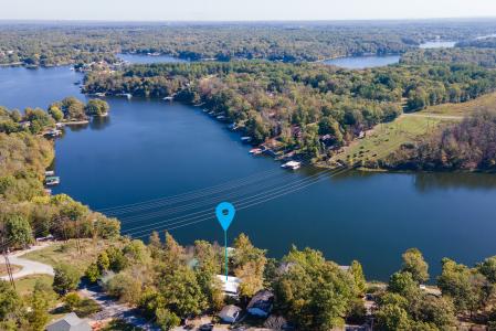 755 S Lakeshore Drive, Goreville, 伊利诺斯州 62939, 美国