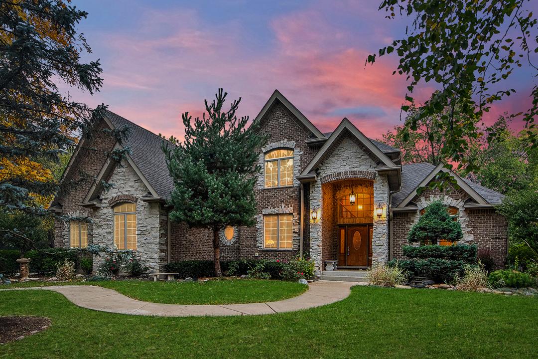 209 Linden Oaks Lane, New Lenox, Illinois 60451