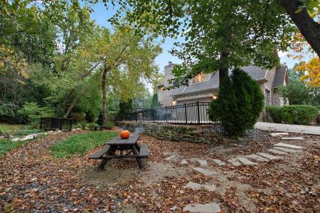 209 Linden Oaks Lane, New Lenox, Illinois 60451