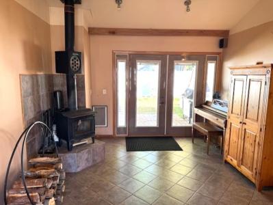 1609 Elm St., Tyndall, 사우스 다코타 57066, 미국