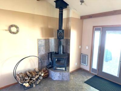 1609 Elm St., Tyndall, 사우스 다코타 57066, 미국