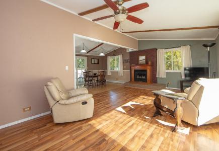 1401 SE 18th Avenue, Waverly, Iowa 50677, Estados Unidos