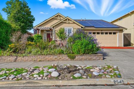 2545 Thistle Creek Street, Santa Rosa, California 95404, USA