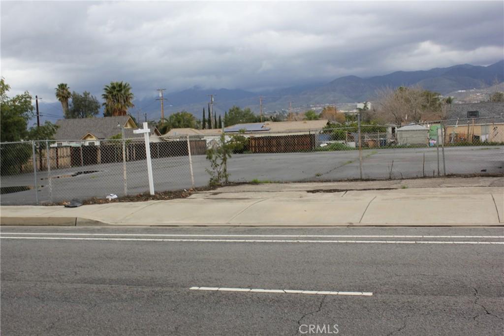 26654 Baseline Street, Highland, Californie 92346, États-Unis