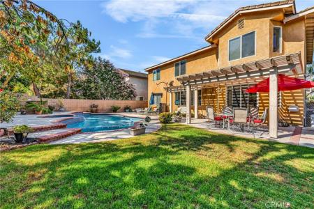 6874 Raspberry Court, Eastvale, Kaliforniya 92880, Amerika Birleşik Devletleri