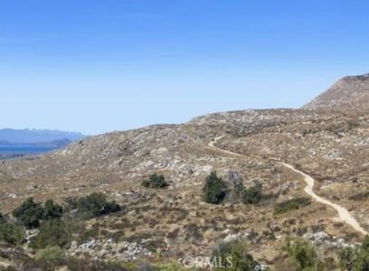 42190 Cactus Valley, Hemet, Kalifornien 92544, USA