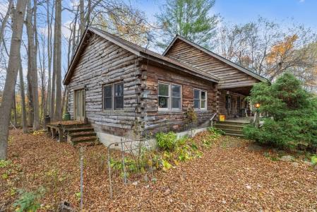 25 Forest Brook Road, Schroeppel, New York 13135, États-Unis